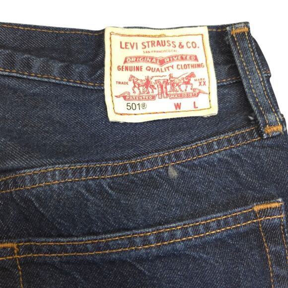 Levis 501 Jeans‎ Mens 28x32 Blue Straight Button Fly Dark Wash Premium Denim - Picture 2 of 16